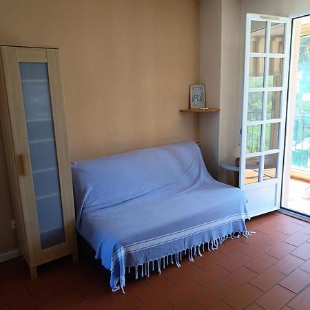 Agreable Studio Cabine Proche Mer Ла-Лонд-ле-Мор Экстерьер фото
